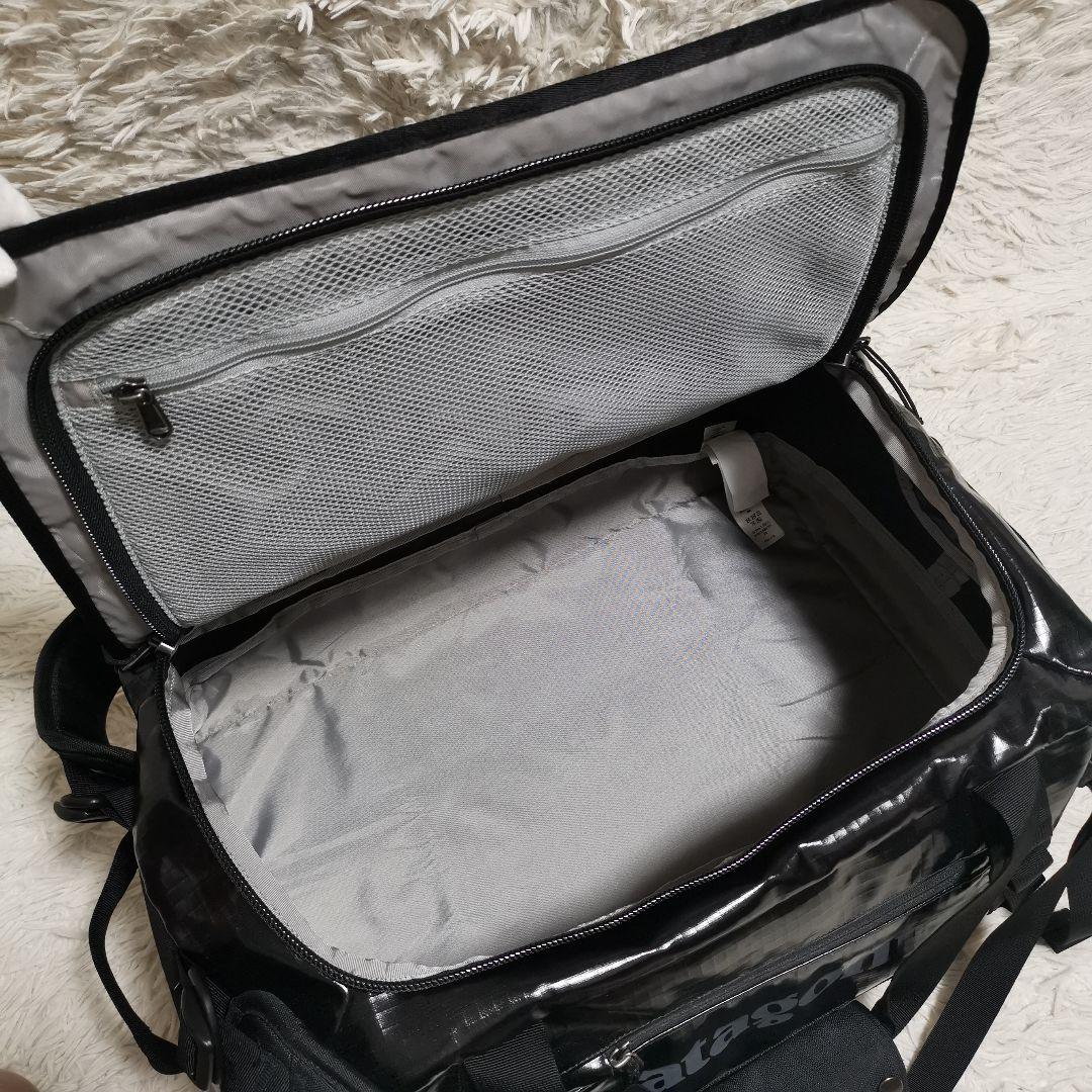 未使用級 patagonia ブラックホール ダッフル 40L ブラック