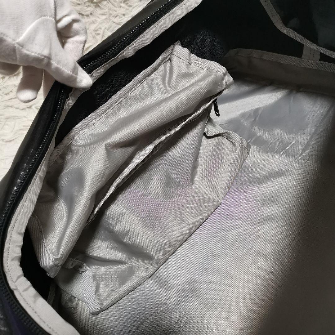 未使用級 patagonia ブラックホール ダッフル 40L ブラック