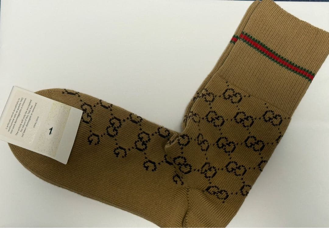 GUCCI GGロゴ ベージュソックス M