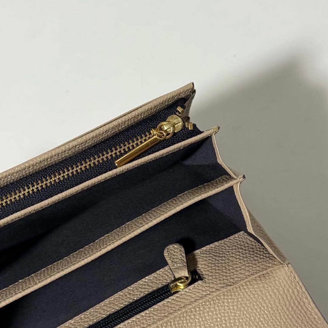 専用です。Epoi マルチウォレットSランク　ベージュ⭐︎エポイ