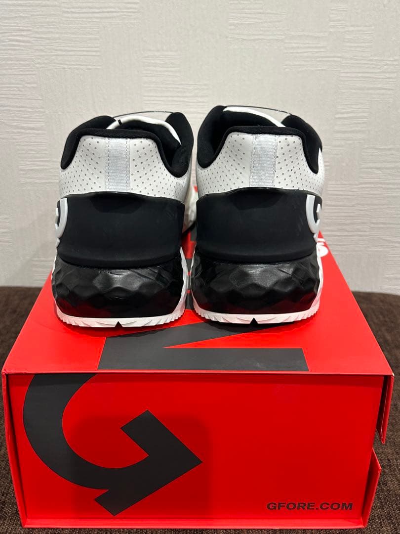 G/FOREメンズシューズG/DRIVE MG4+ ホワイト28㎝