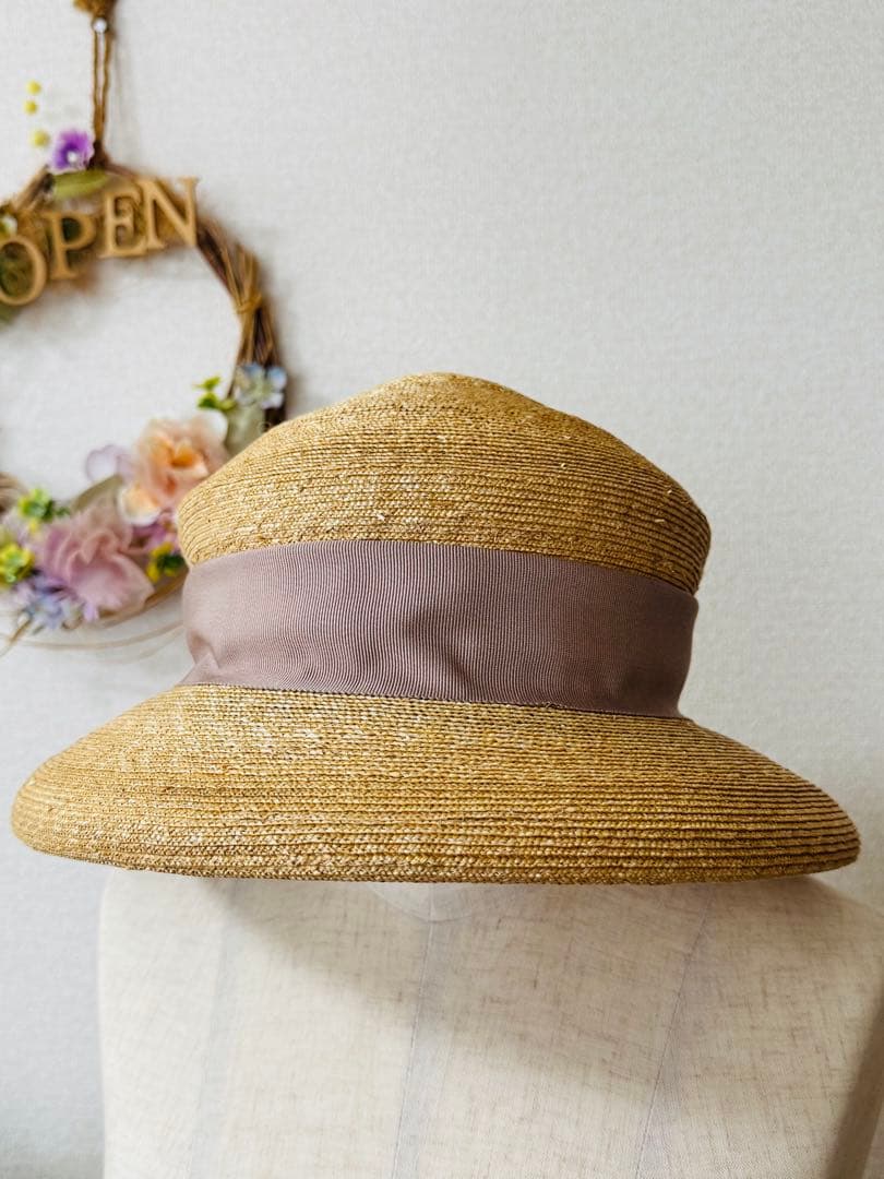 旅行に！COTTAGEの帽子　 麦わら帽子 べージュリボン付き