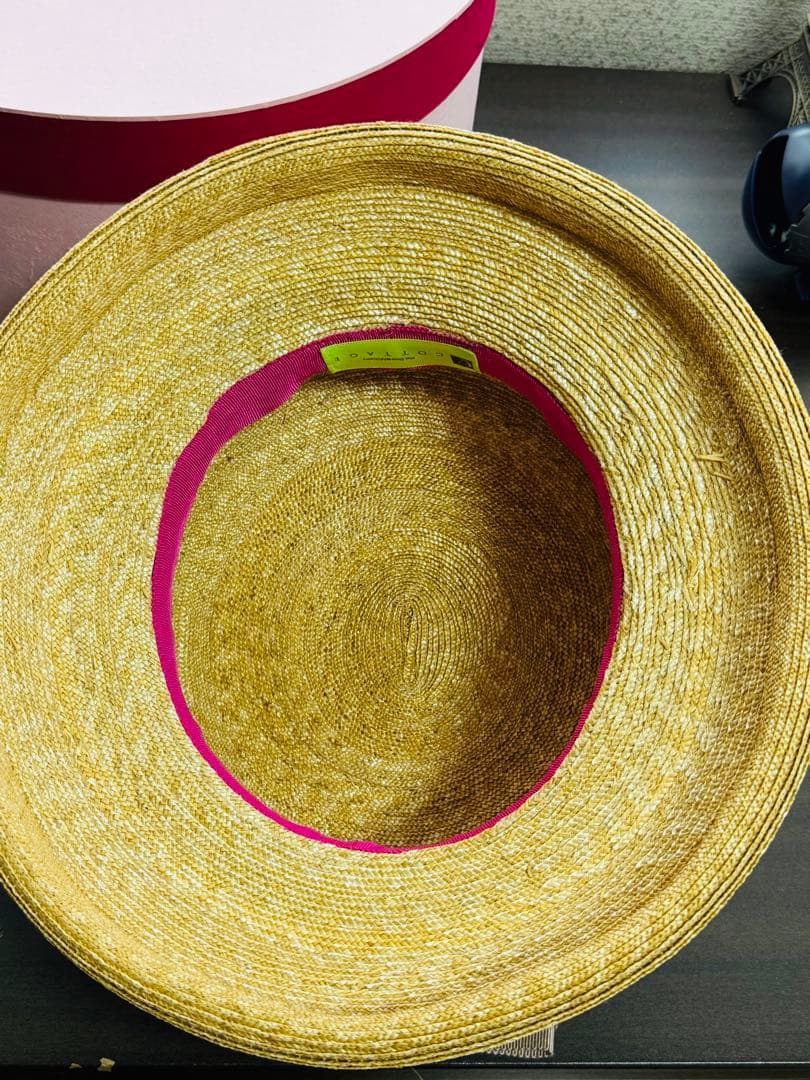 旅行に！COTTAGEの帽子　 麦わら帽子 べージュリボン付き