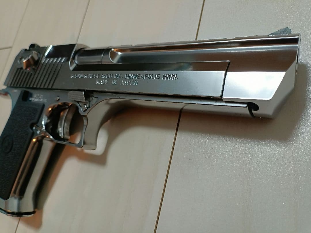 【中古品】東京マルイ 新型 ガスガン「デザートイーグル.50AE」ステンレス