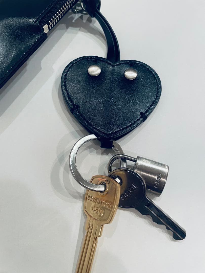 ＜OSOI＞ハート＆リップ キーチャーム