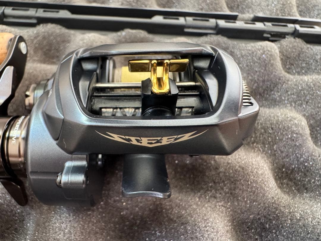 ダイワDAIWA STEEZ A II TW 1000XH(右ハンドル)