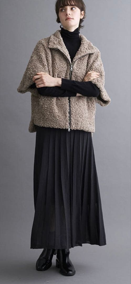 スリードッツ　プードルボア　ポンチョベスト