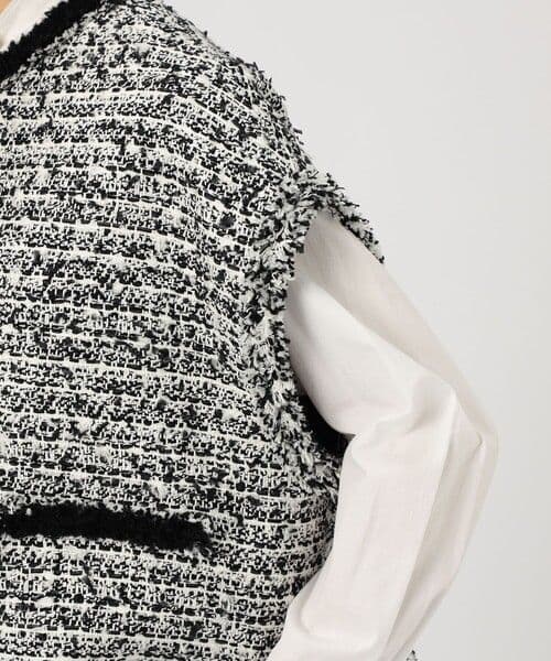 トゥモローランド　ファンシーツイード スクエアジレ