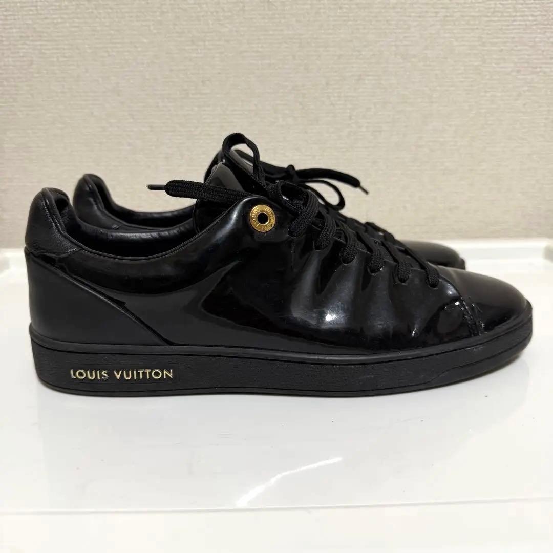 LOUIS VUITTON スニーカー エナメル ブラック 24cm