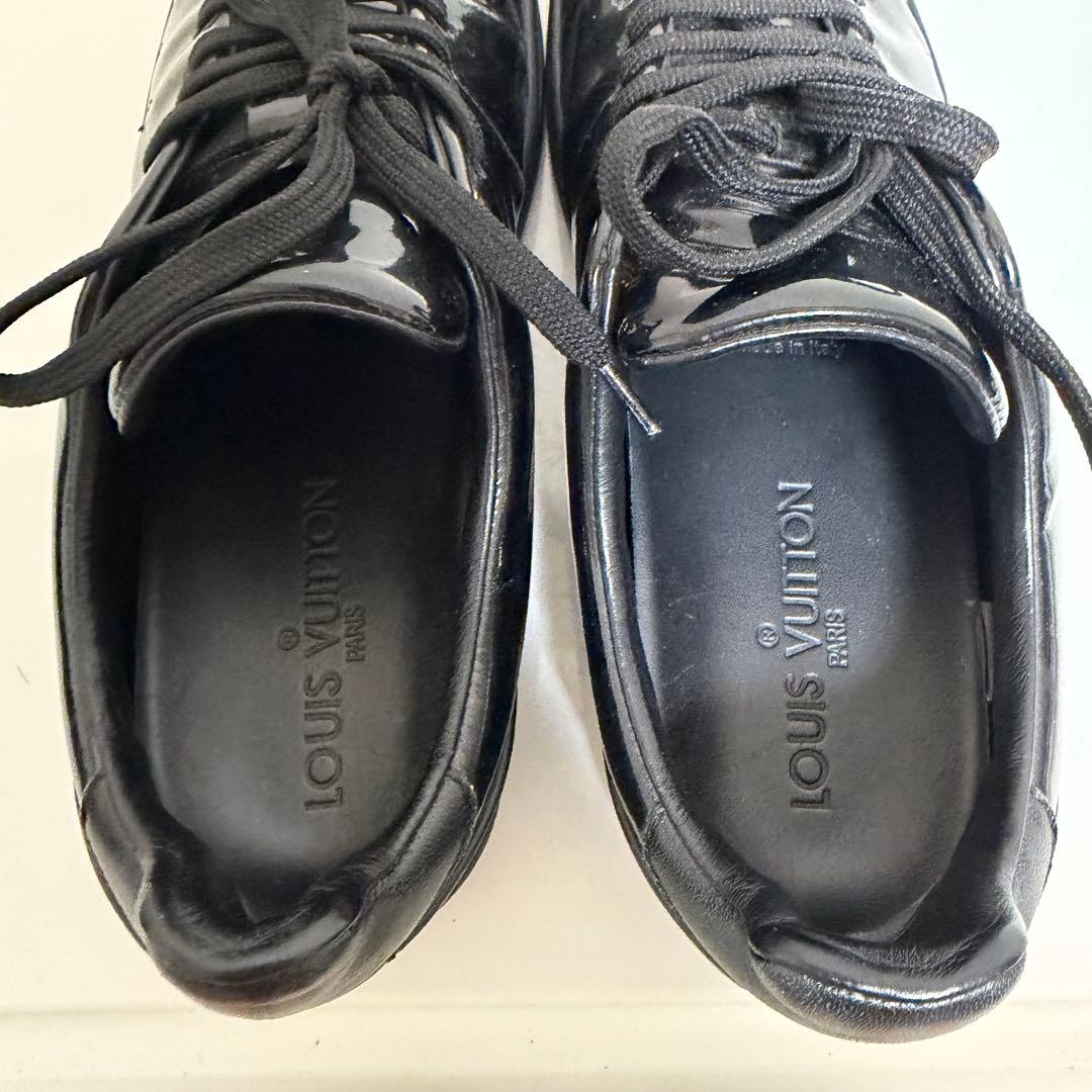 LOUIS VUITTON スニーカー エナメル ブラック 24cm