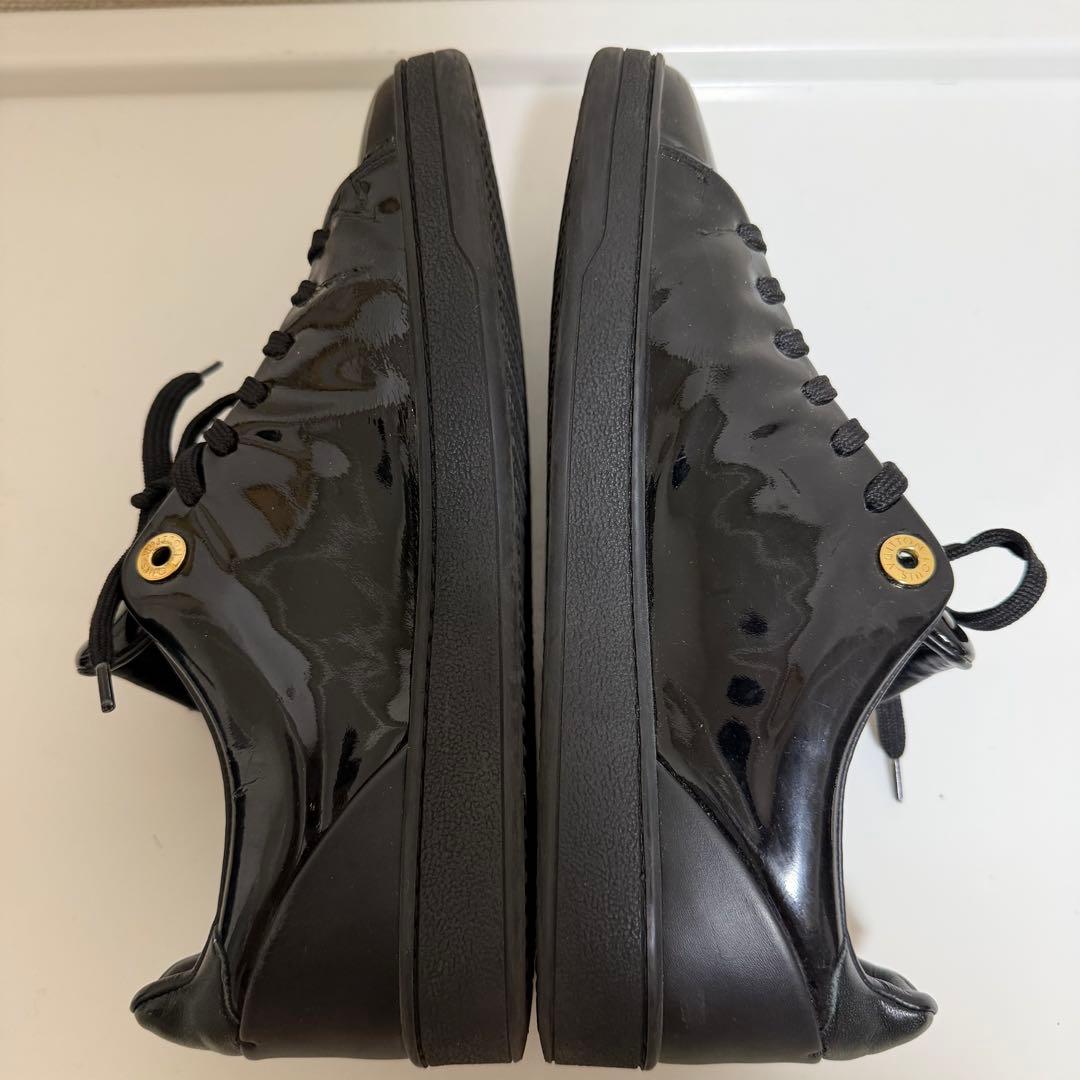 LOUIS VUITTON スニーカー エナメル ブラック 24cm
