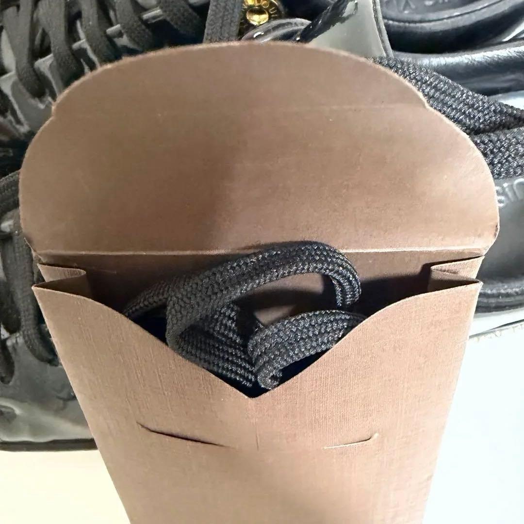 LOUIS VUITTON スニーカー エナメル ブラック 24cm