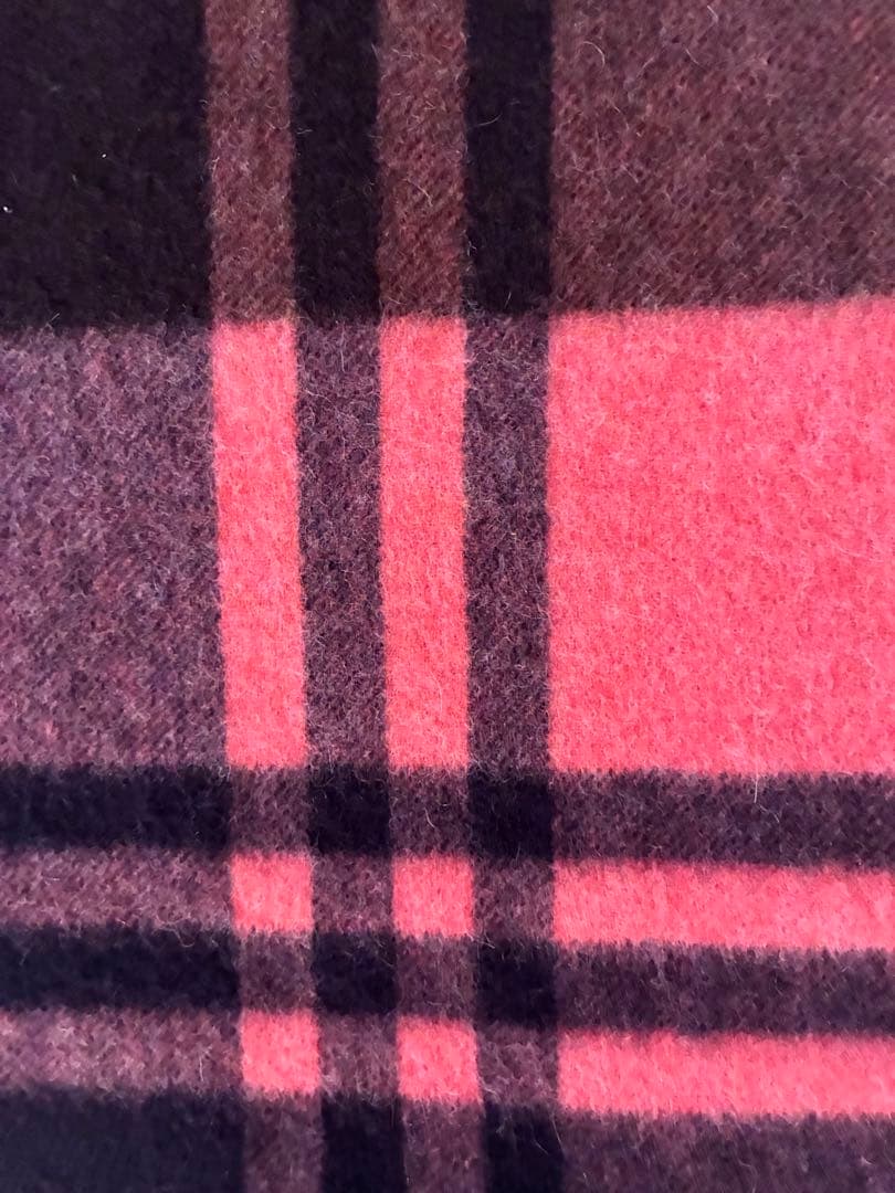 ジョシュアエリス　ピンクと黒のチェック柄ストール大判