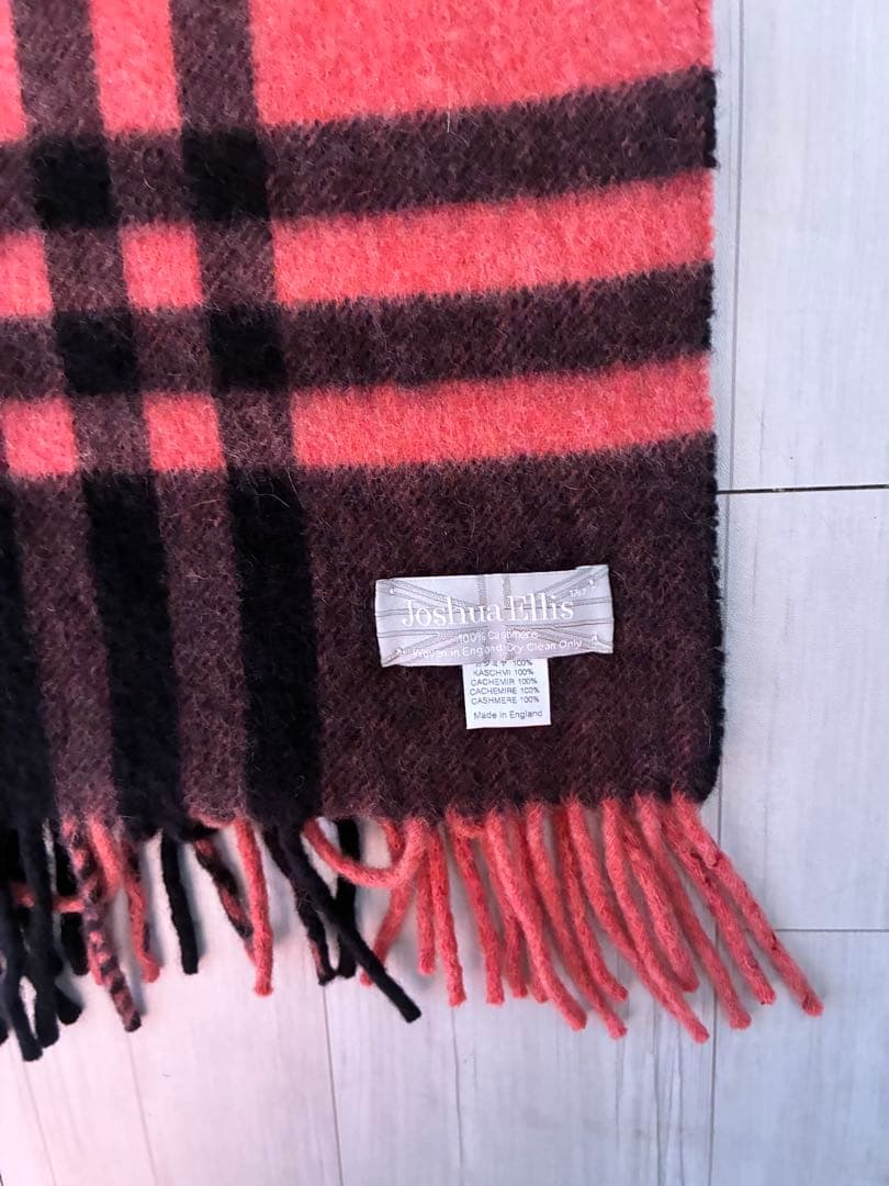 ジョシュアエリス　ピンクと黒のチェック柄ストール大判