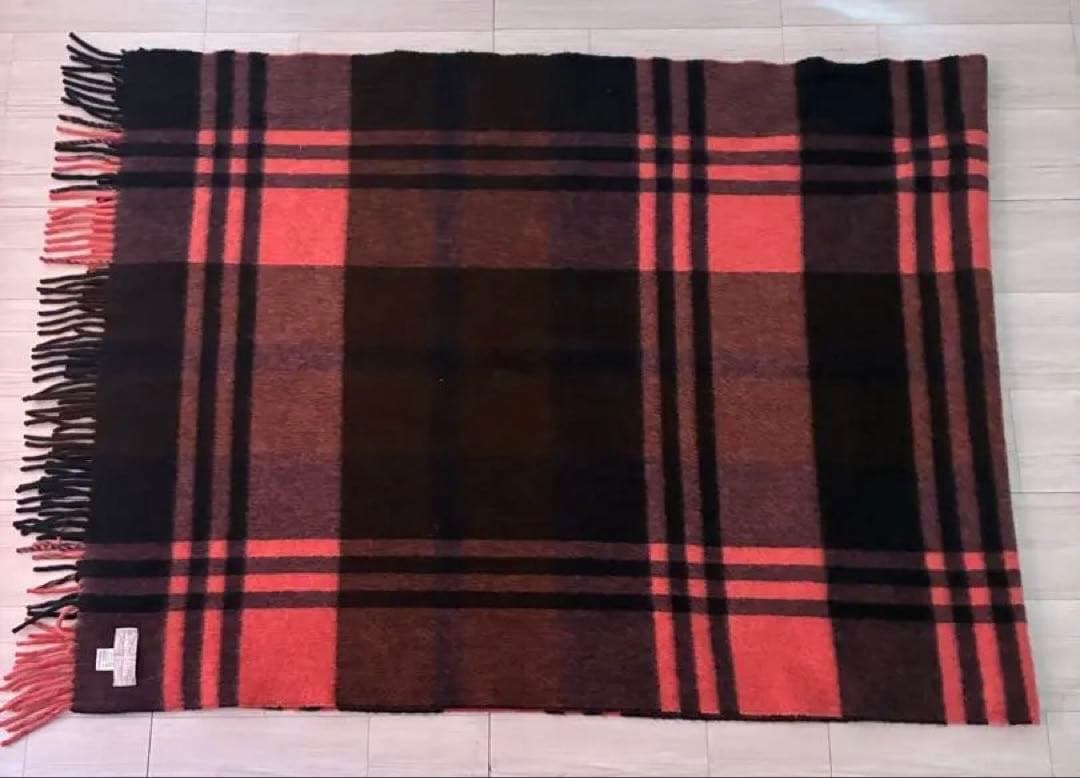 ジョシュアエリス　ピンクと黒のチェック柄ストール大判