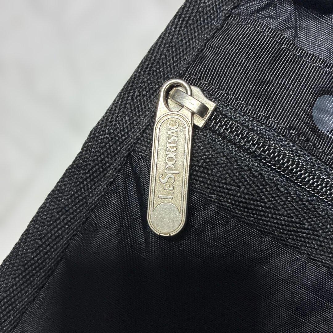 LeSportsac黒ショルダーバッグ　deluxe everyday bag