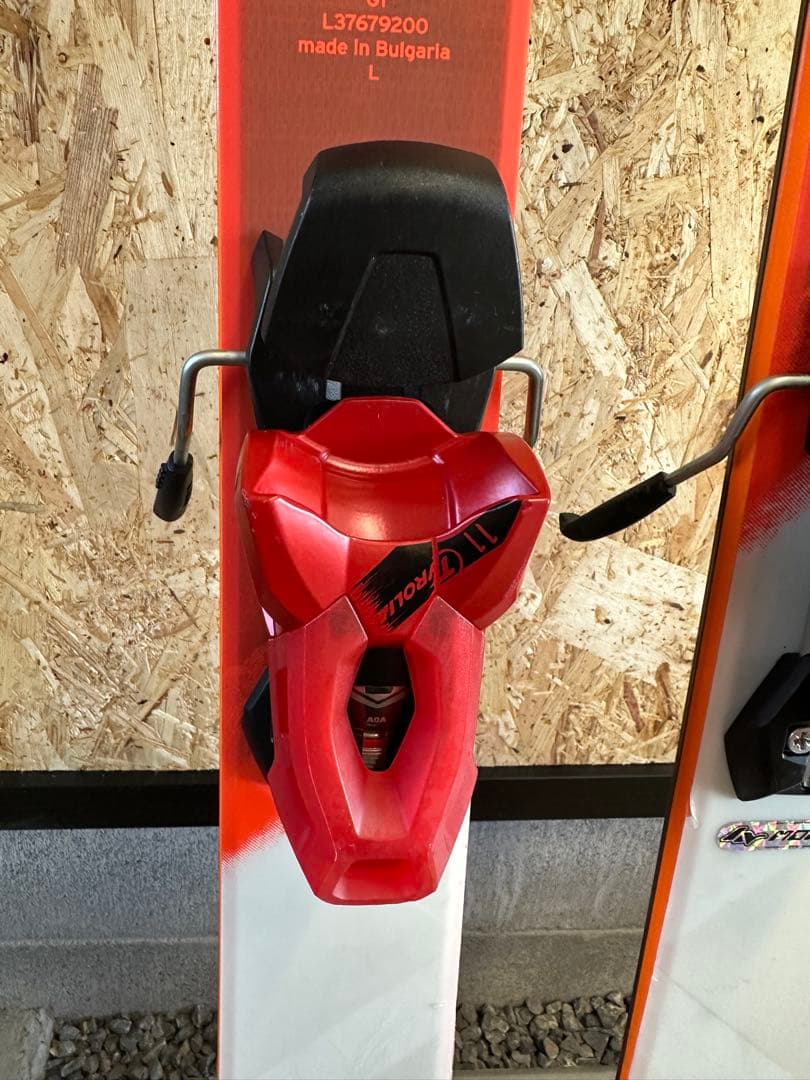 （値下げ）Salomon スキー 160CM 122/86/115