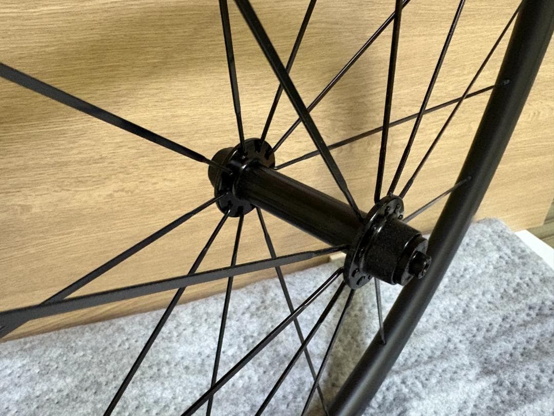 新品 SUPERTEAM カーボン ホイール 700C UD Matte 38