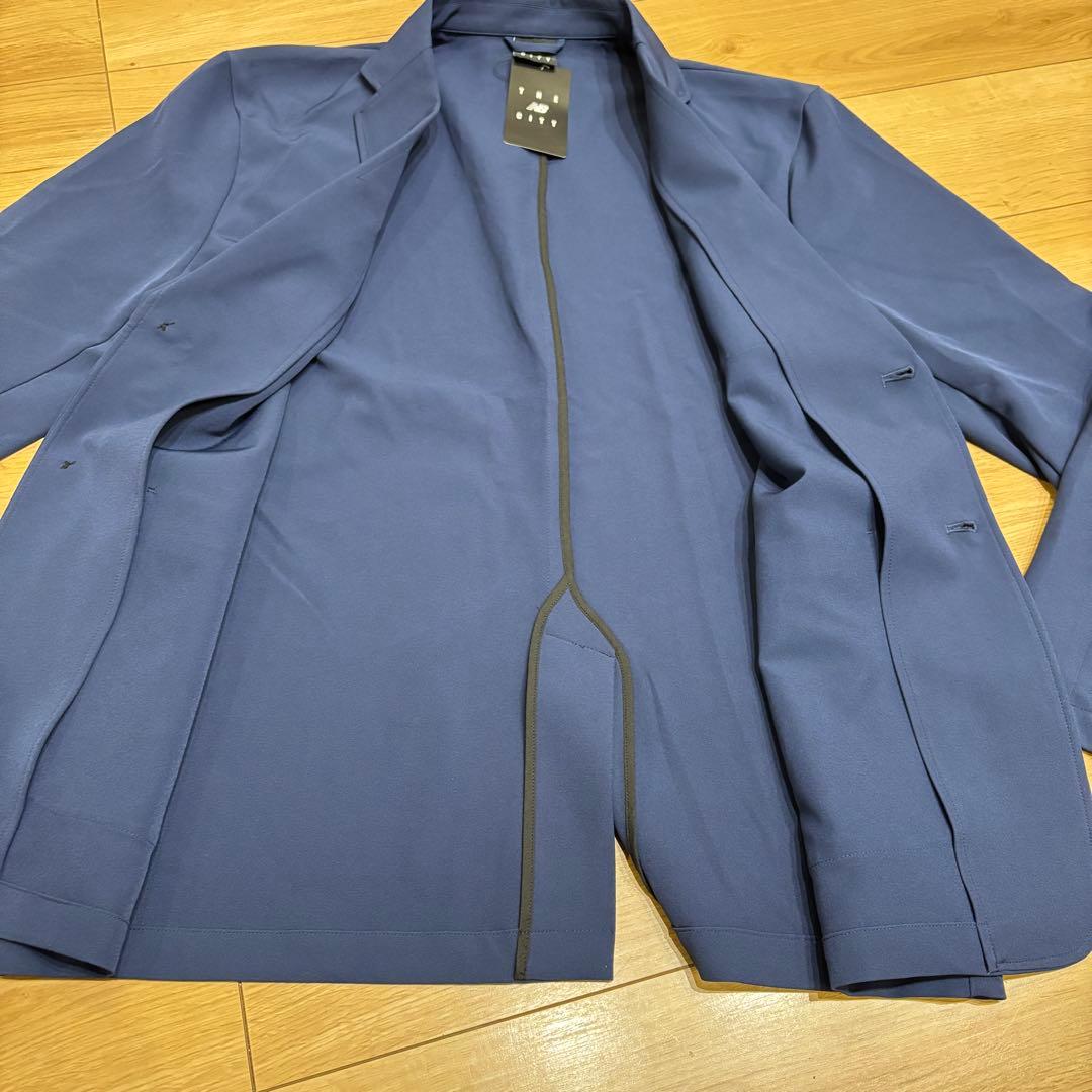 新品　ニューバランス　スーツ　上下セット　THE CITY ビジネス　Mサイズ