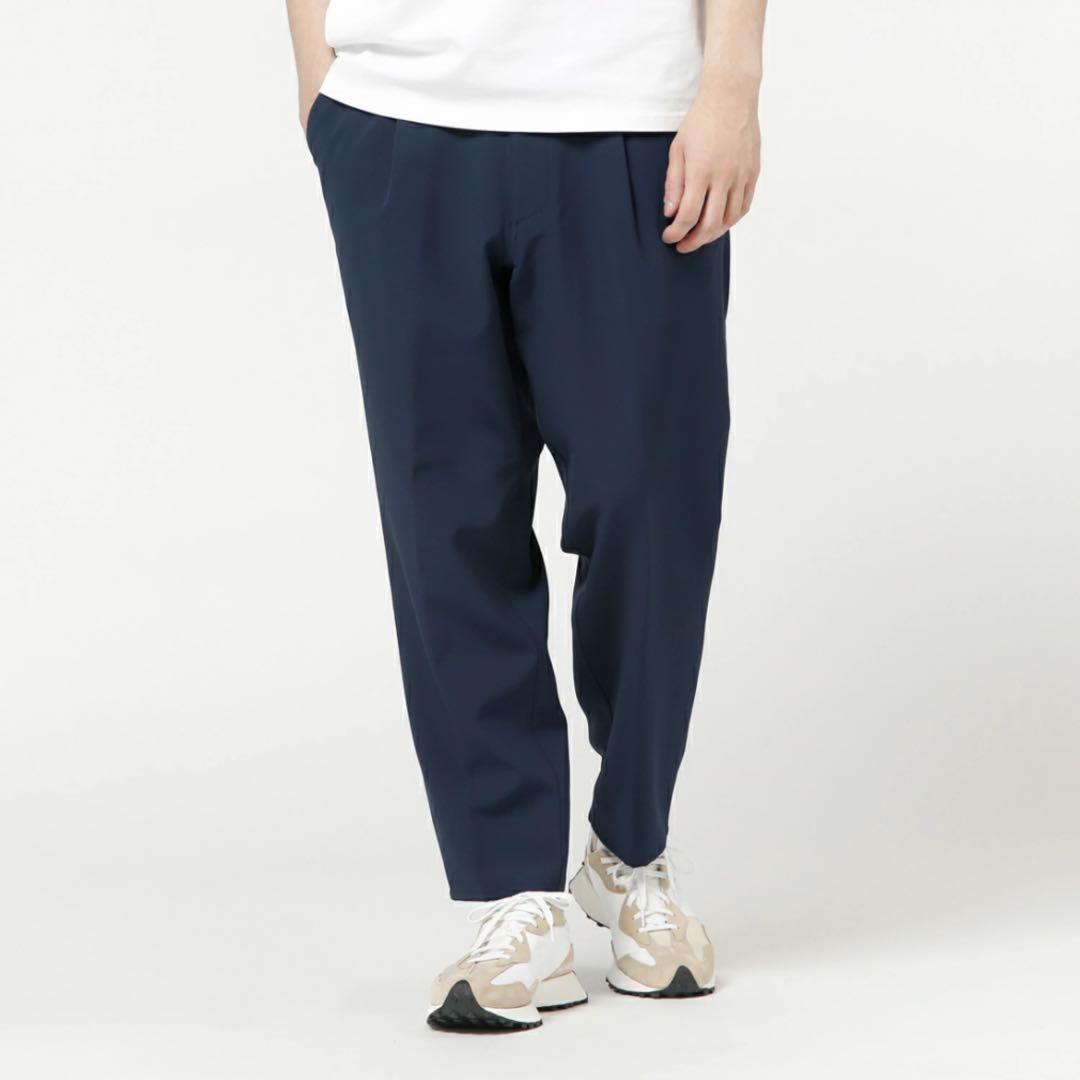 新品　ニューバランス　スーツ　上下セット　THE CITY ビジネス　Mサイズ