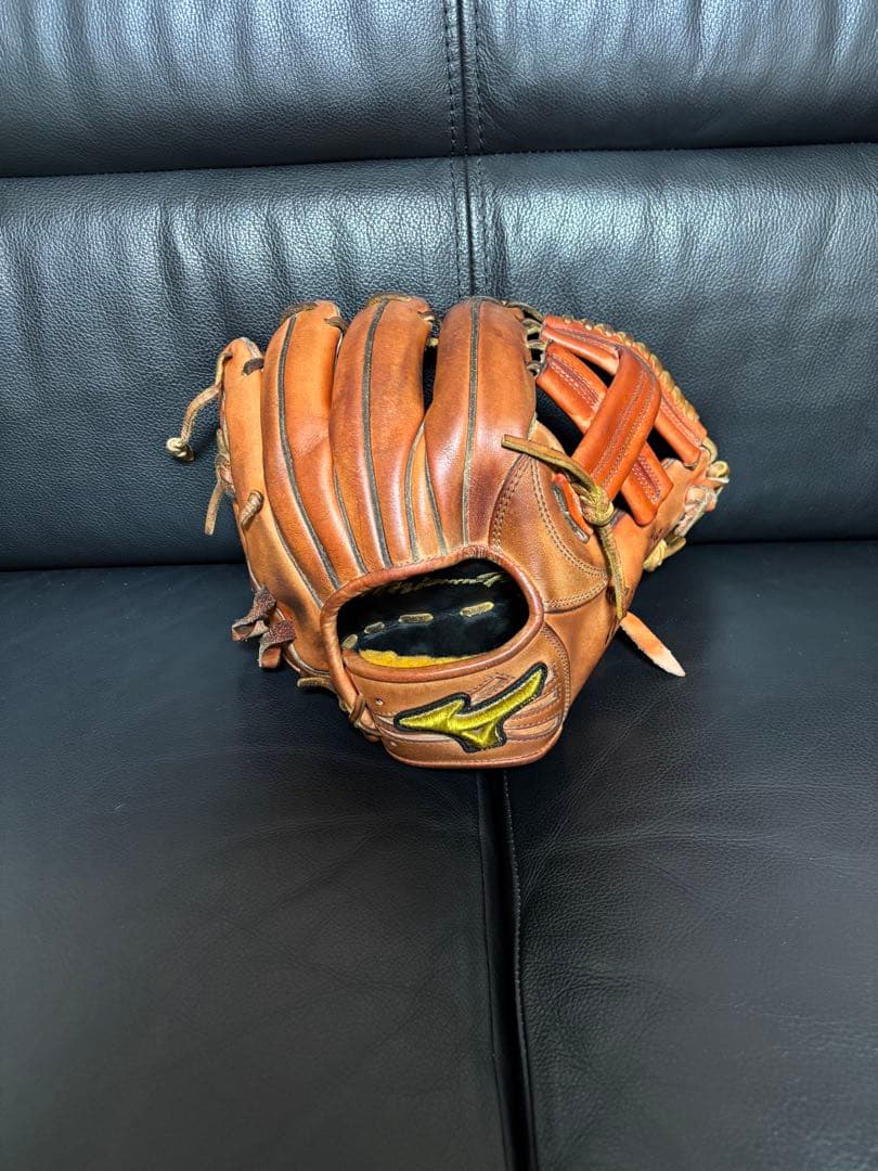 C*n様 ミズノプロ硬式内野手用グラブ