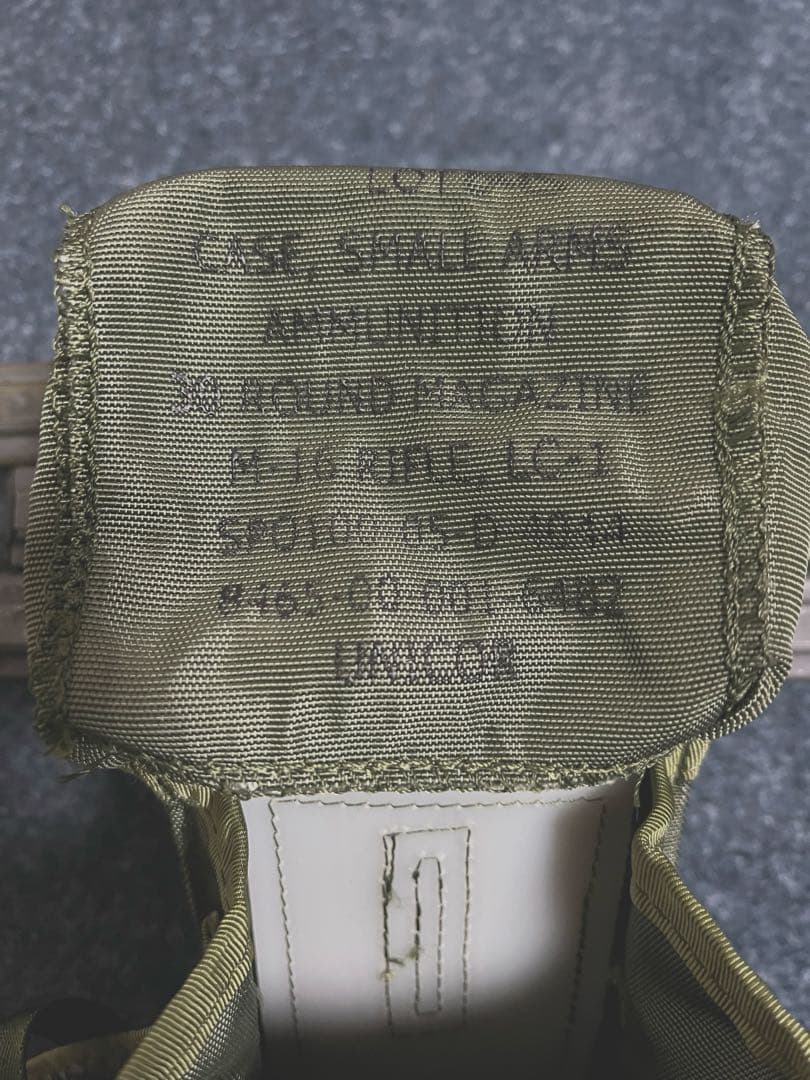 米軍実物 M16 5.56mm マガジン 3個セット ＋ ポーチ　オマケ付き