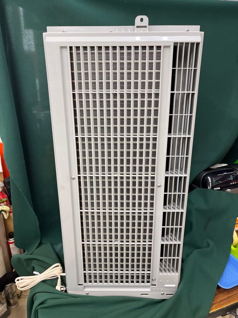 超美品25年製CORONA CWH-A1825R-W 窓エアコン 冷暖ホワイト