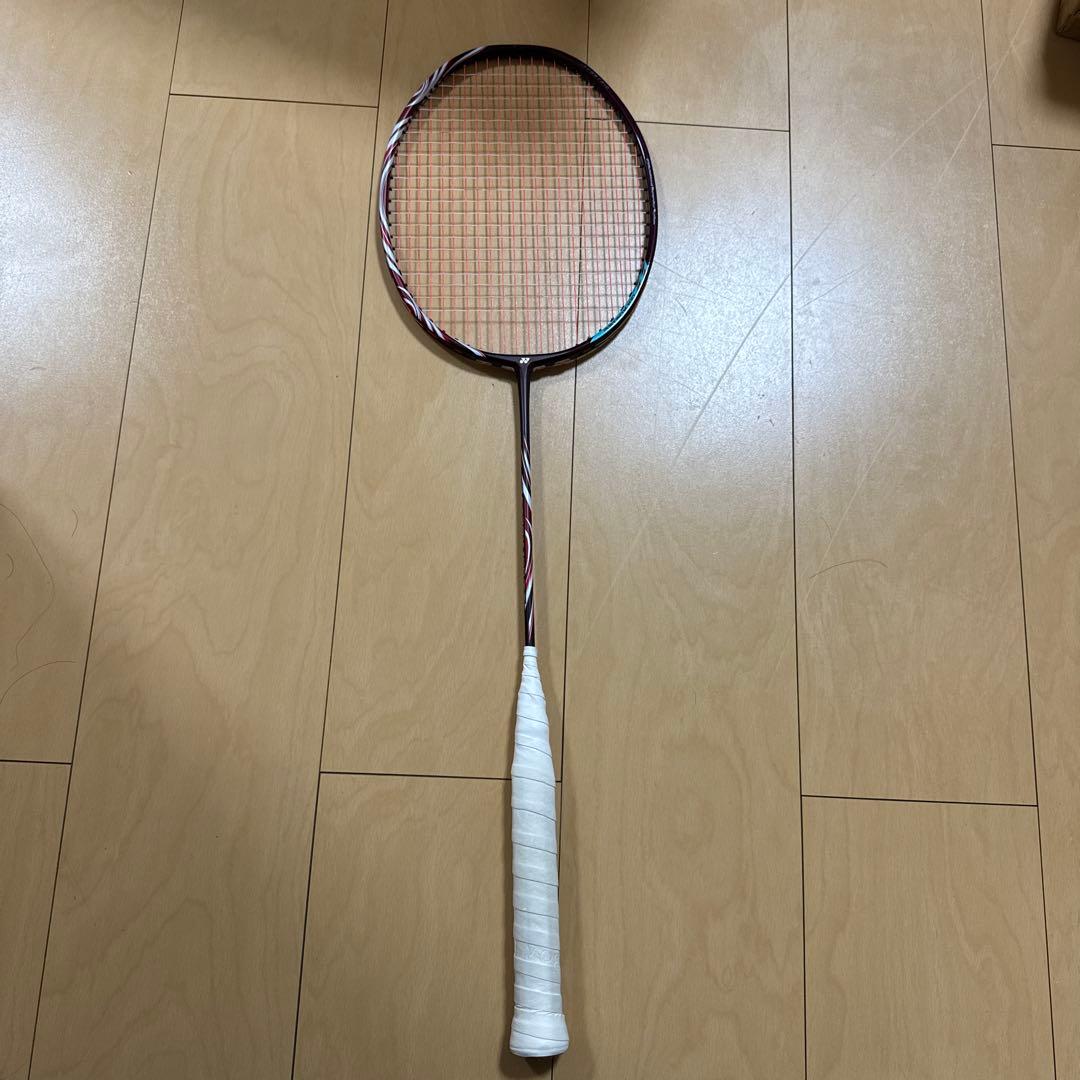 きむきむ YONEX アストロクス100zz 3u5