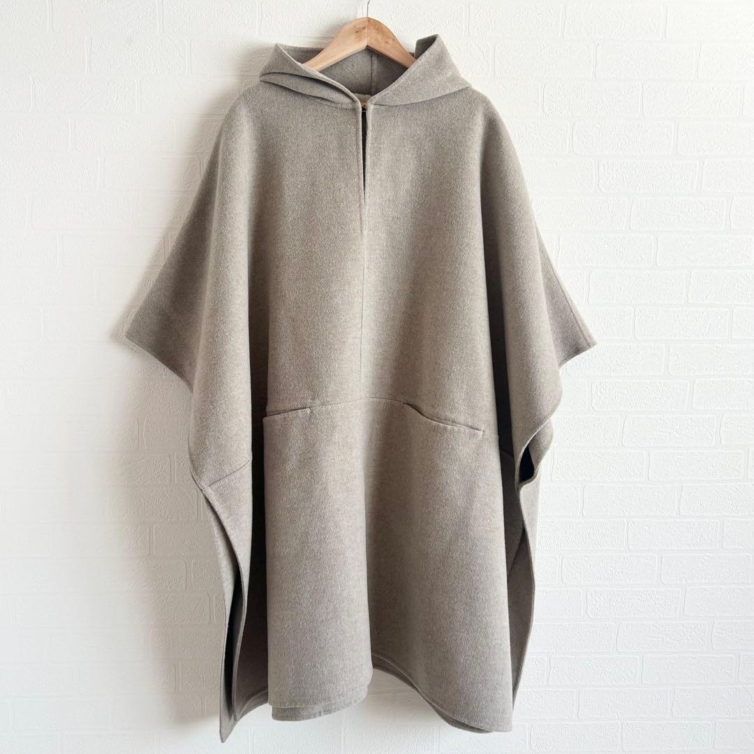 美品✨ドゥーズィエムクラス　victorian ポンチョ　ベージュ