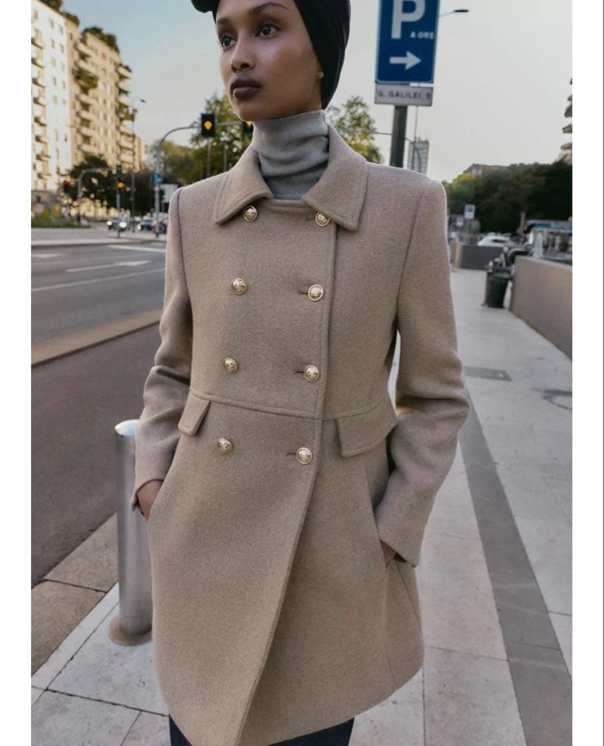 タグ付き新品★ZARAのウール混紡ショート丈ダブルブレストコート★XSサイズ