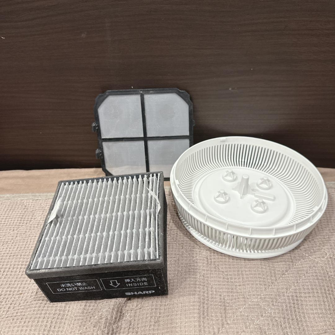【美品】シャープ 空気清浄機 FU-SC01-W プラズマクラスター7000