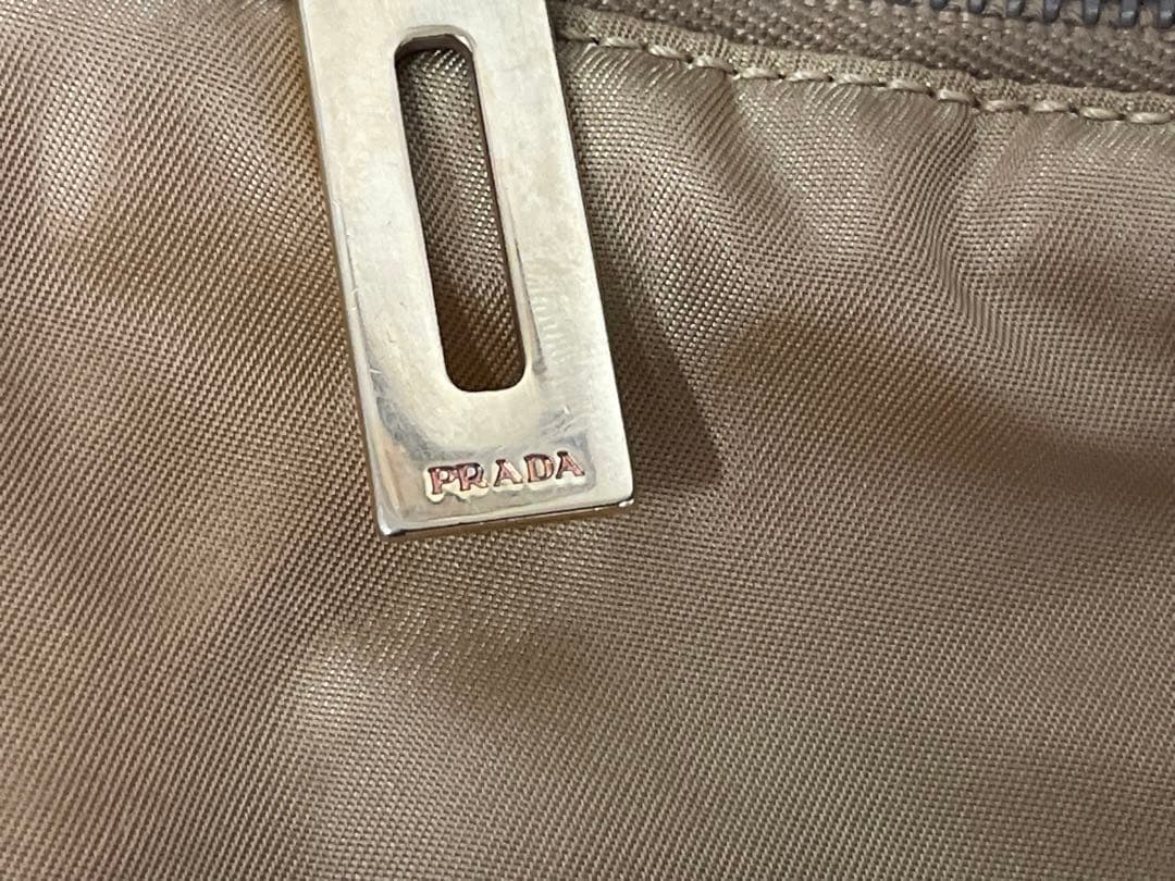 美品　プラダ PRADA ワンショルダー 三角ロゴ ナイロン ベージュ系