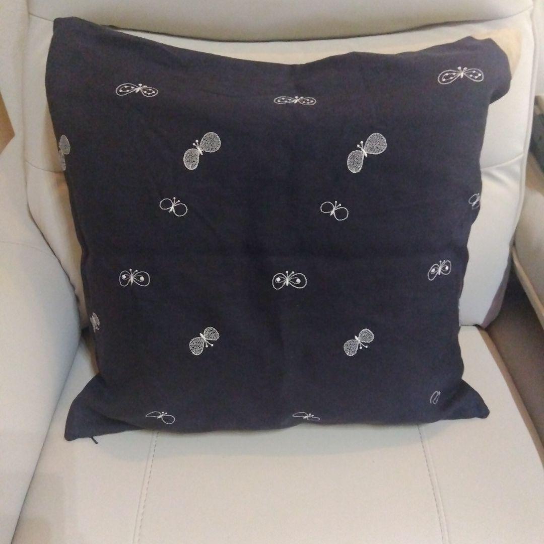 ミナペルホネン　choucho　クッションカバー