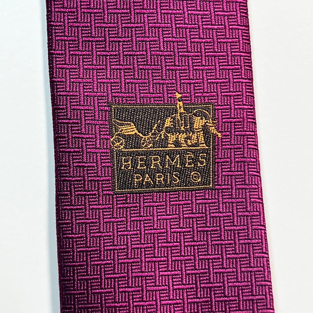 希少✨美品✨HERMES エルメス　ネクタイ　Hモチーフ　アレンジ ロゴ