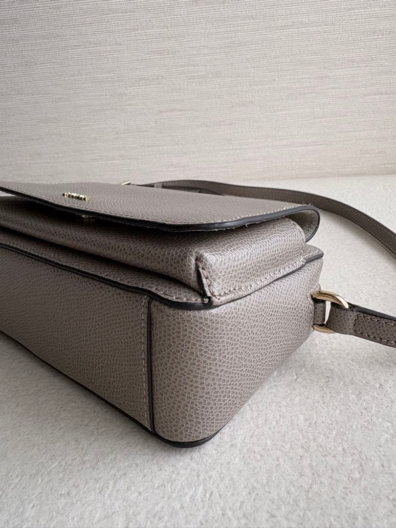 【極美品】FURLA フルラ ショルダーバッグ グレージュ