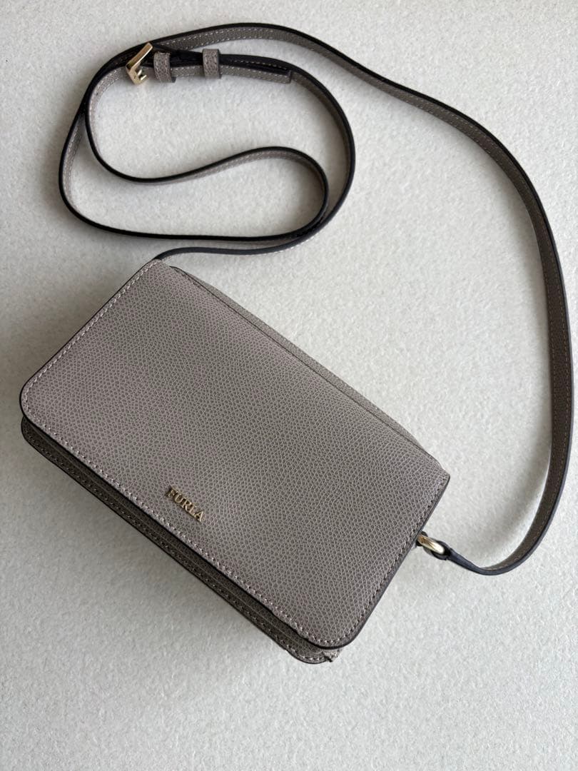 【極美品】FURLA フルラ ショルダーバッグ グレージュ