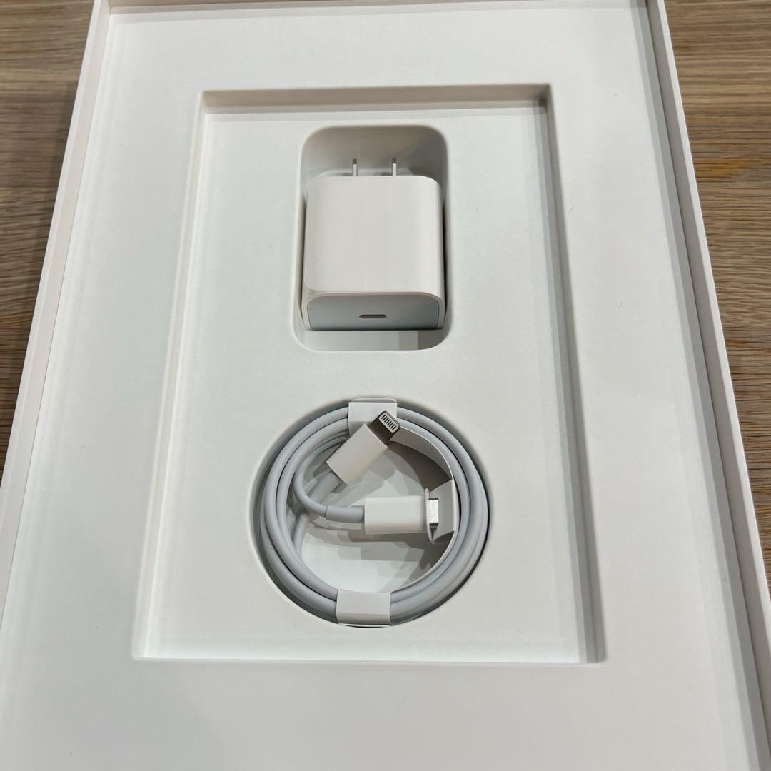 【早い者勝ち】 iPad 第9世代　WiFi 64GB 箱付き