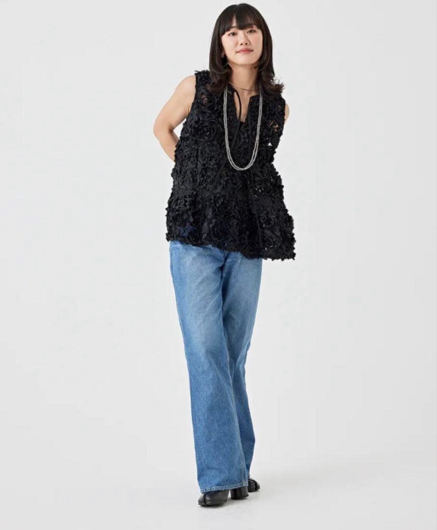 TORRAZZODONNA　shikina　フローラルシアーフレアトップス　黒