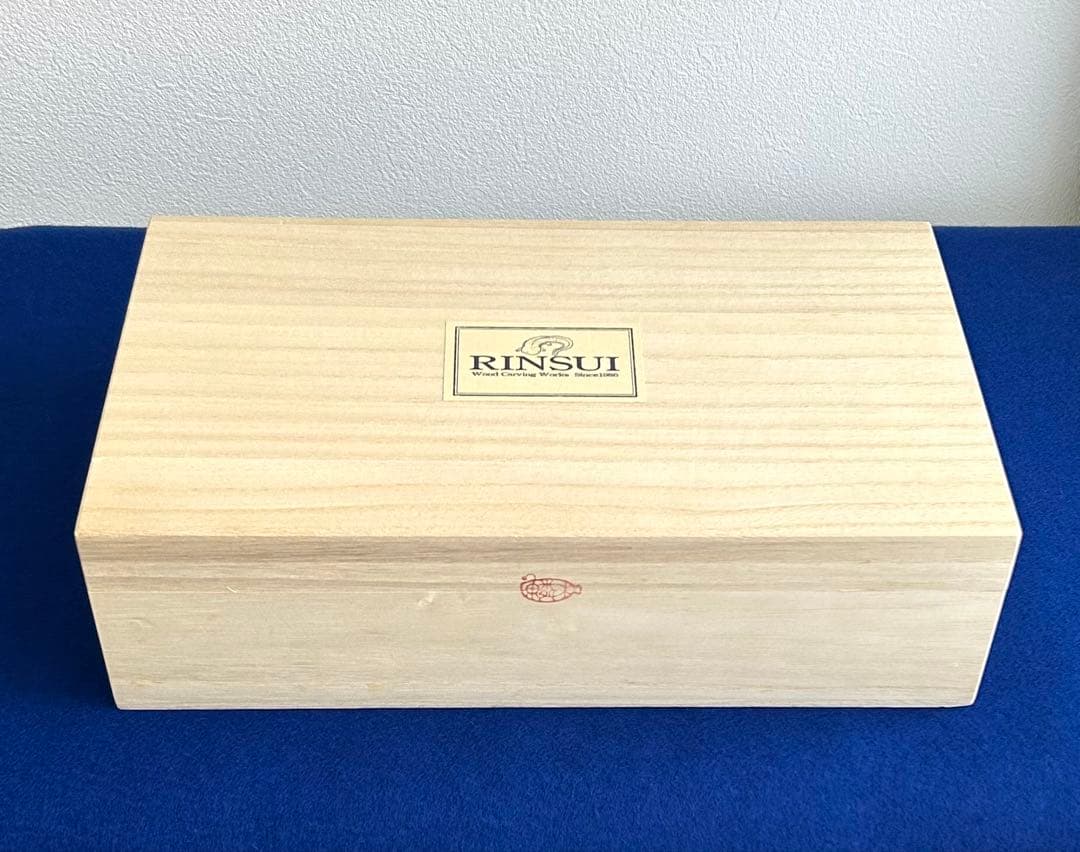 田中鱗水 メープル瘤材彫オオサンショウウオ 木彫 26cm 125.52g