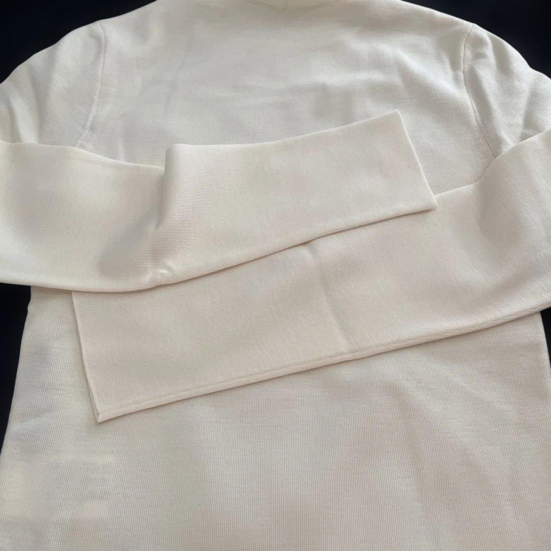 FOXY アイボリー ハイネック長袖　38