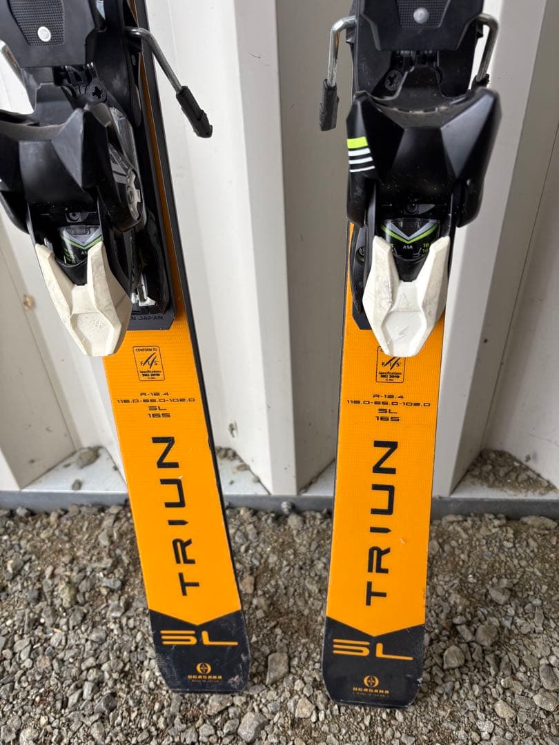 と*ん様 OGASAKA オガサカ TRIUN トライアン165