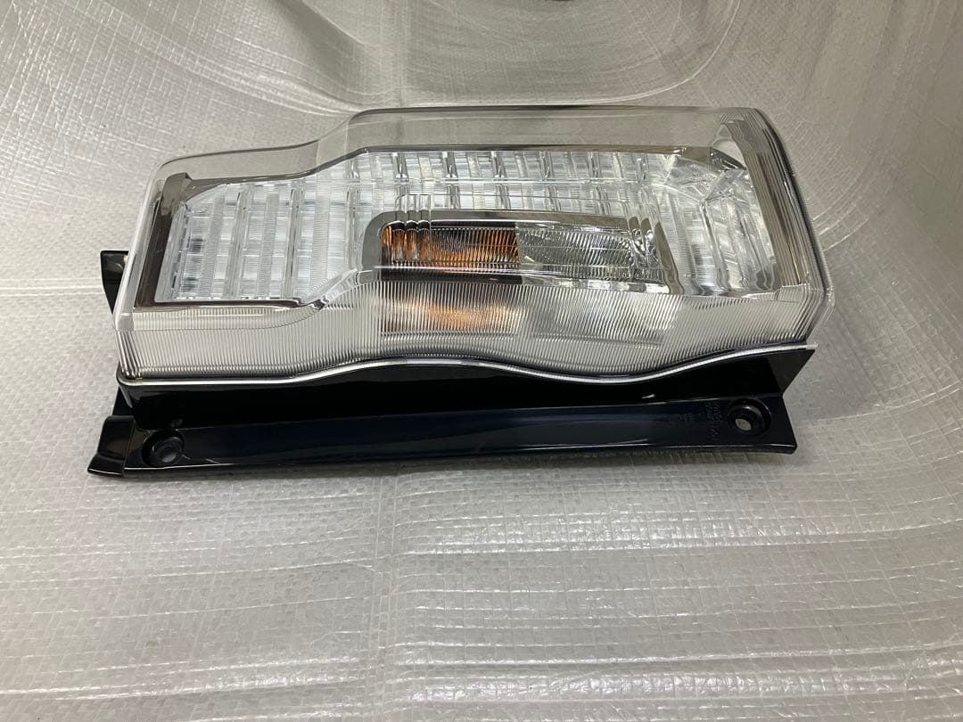 ♦︎ダイハツ★タントカスタムLA600S右純正テールランプ★インナーメッキ★良品★