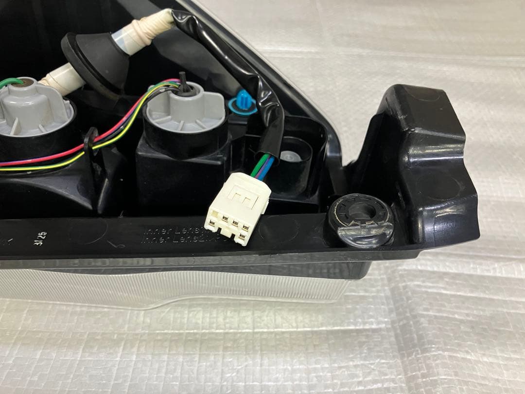 ♦︎ダイハツ★タントカスタムLA600S右純正テールランプ★インナーメッキ★良品★