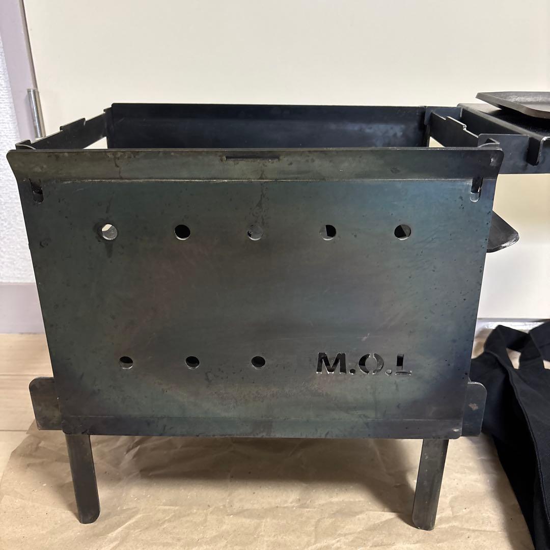 M.O.L 焚き火台 M＋串台付きセット＋極厚アウトドア鉄板M ＋サイドテーブル