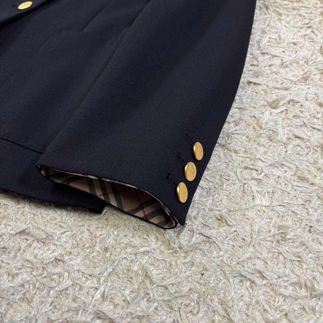 美品　バーバリーズ　ブルーレーベル　ノバチェック　ロゴ刺繍　金ボタン　ブレザー