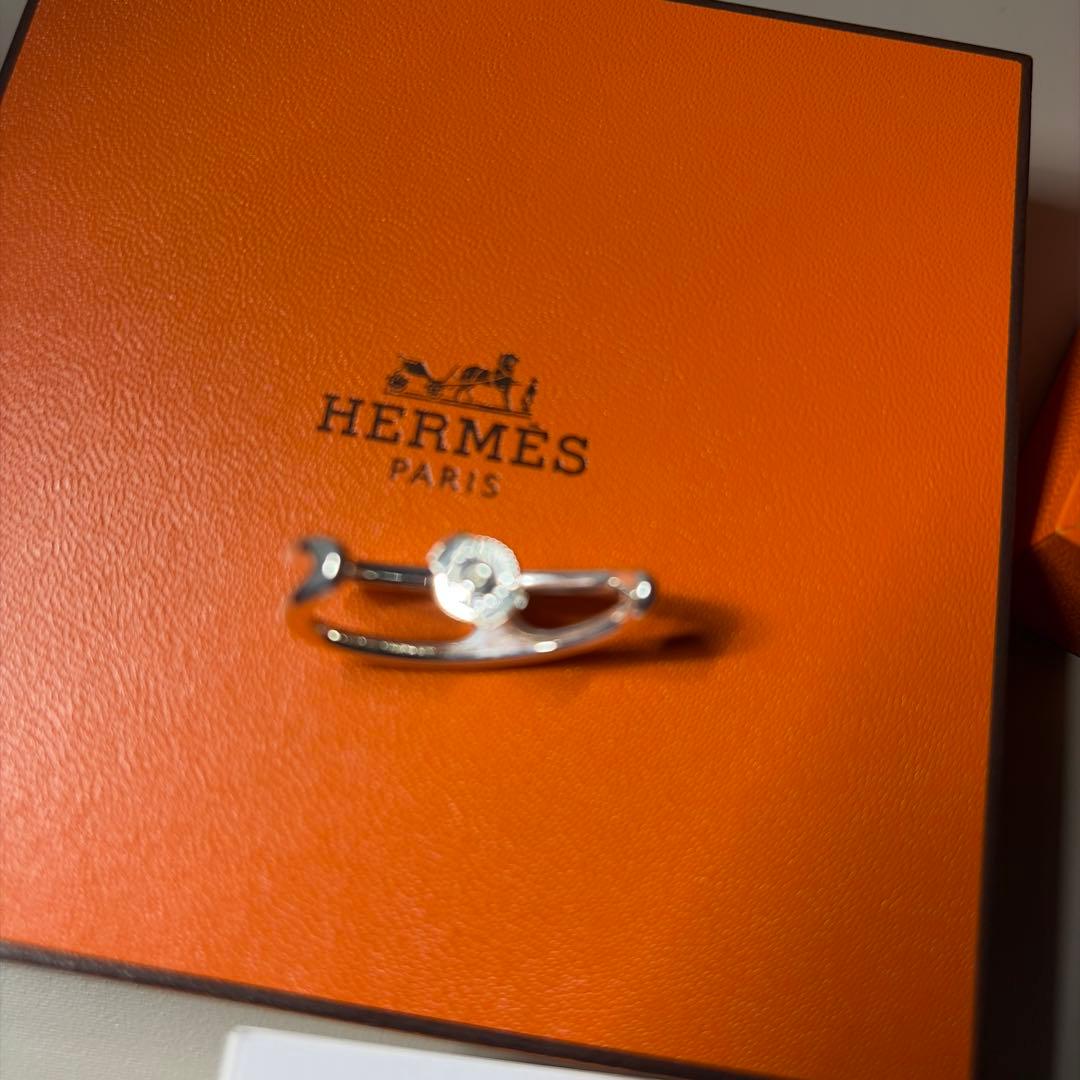 ゆで卵エルメスシューヌダンクルパンクピアス