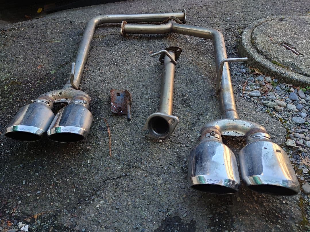 シルクブレイズ　SILKBLAZE　プレミアムサウンドマフラー　アルファード