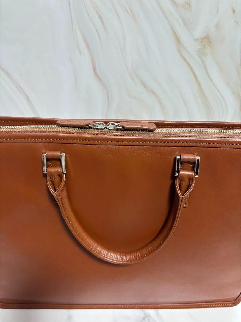 【最終価格】ビジネスレザーファクトリー　スリムビジネスバッグ　シエナキャメル