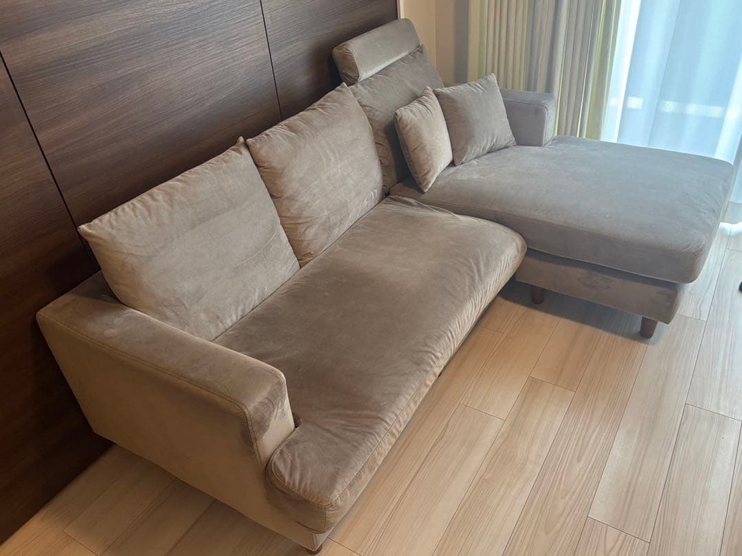 さか　ロウヤベルベット調3人掛けカウチソファ