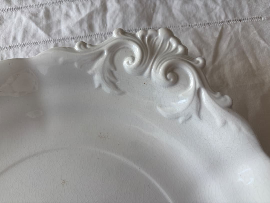 フランスアンティーク　大皿　レリーフ　ケーキプレート　Villeroy&Boch